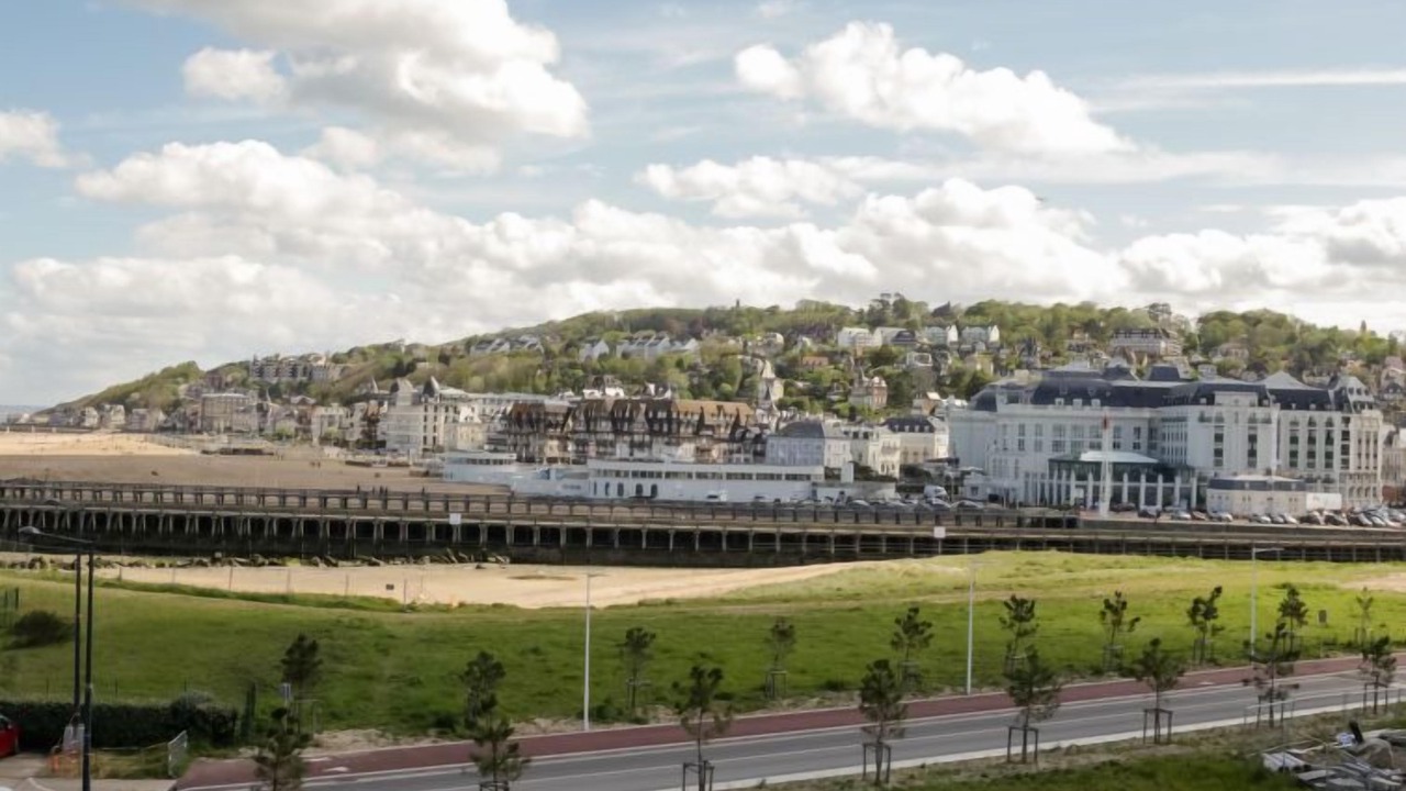 Photo of Others in Deauville