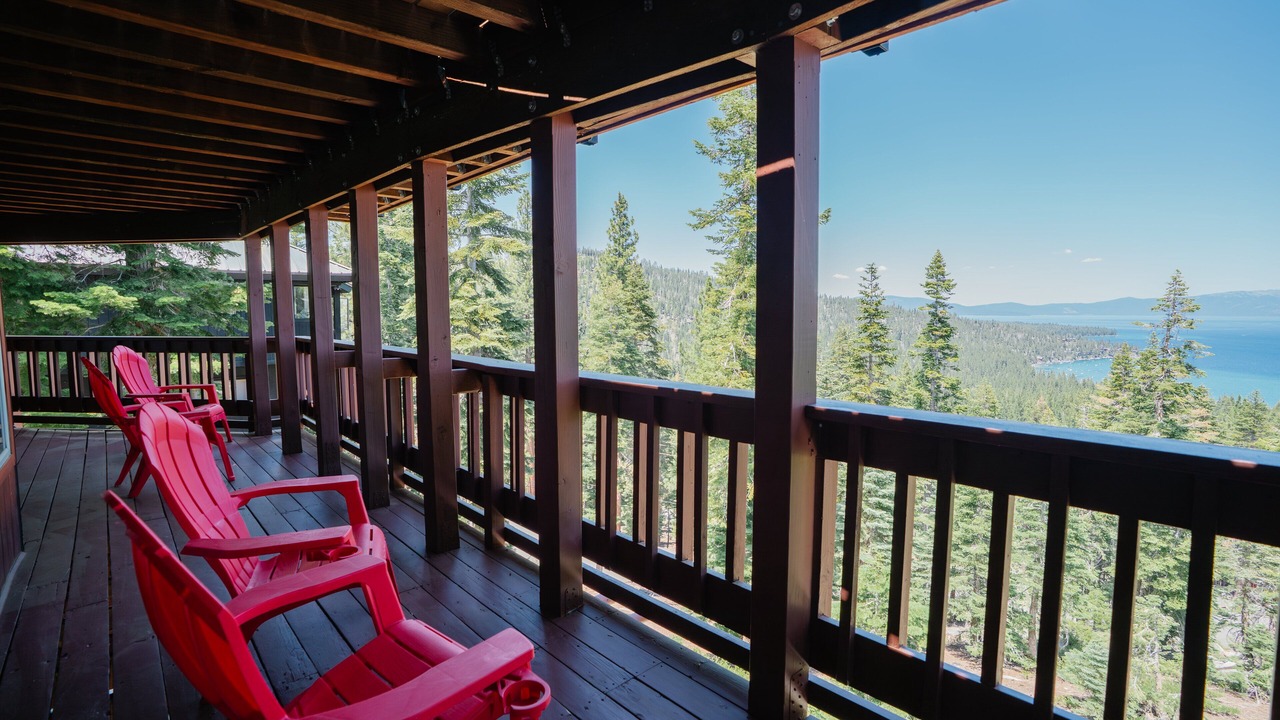 Photo of Patio Balcony in Tahoma