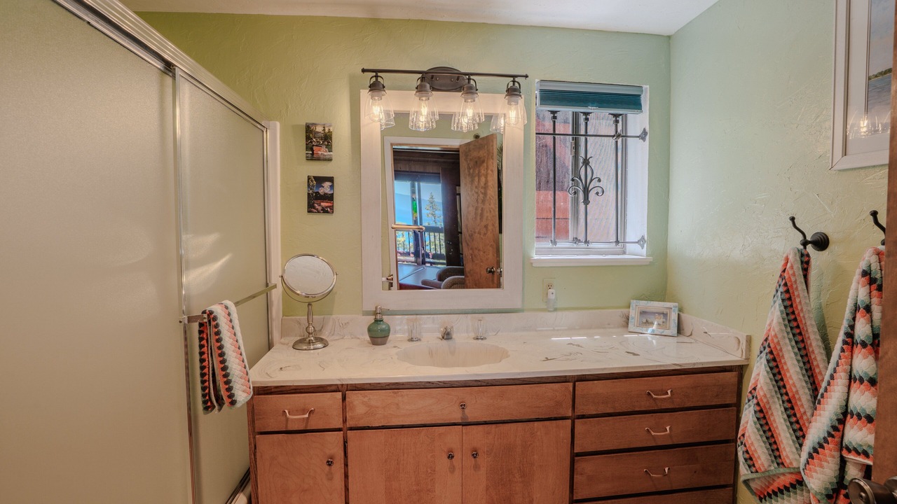 Photo of Bathroom in Tahoma