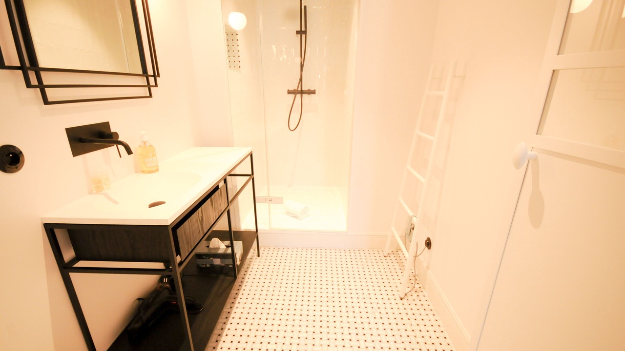 Photo of Bathroom in Annecy Old Town