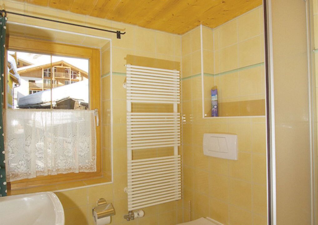 Photo of Bathroom in Ravaisch