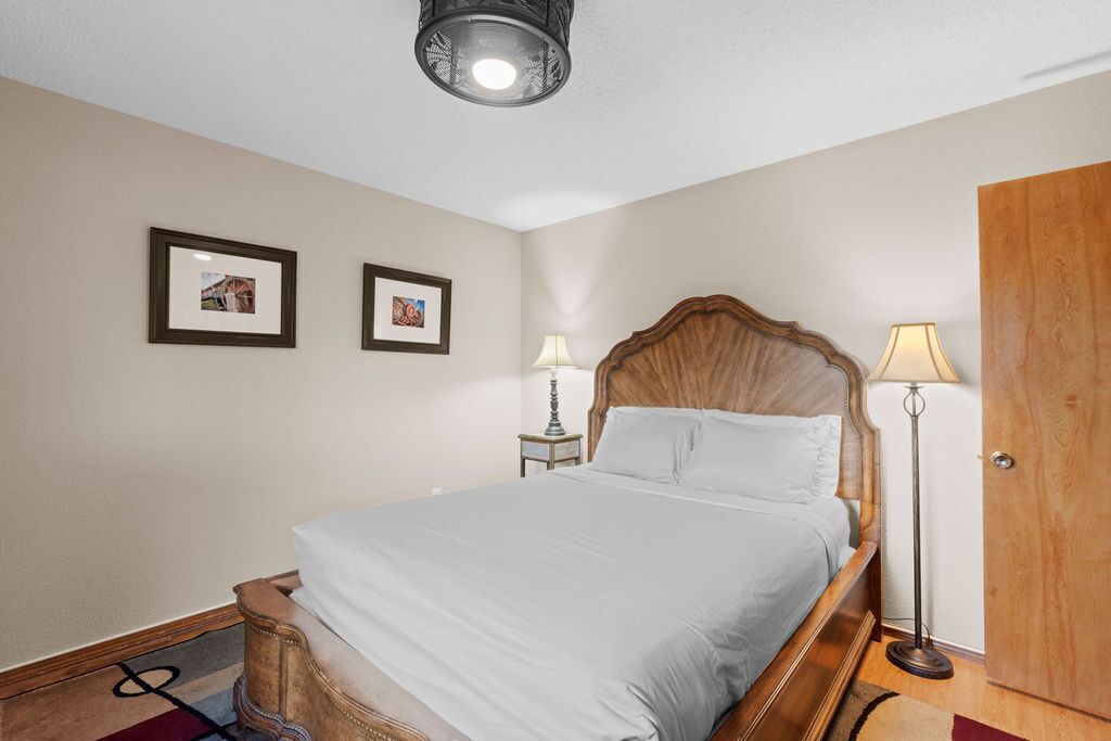 Photo of Bedroom in Notch Estates