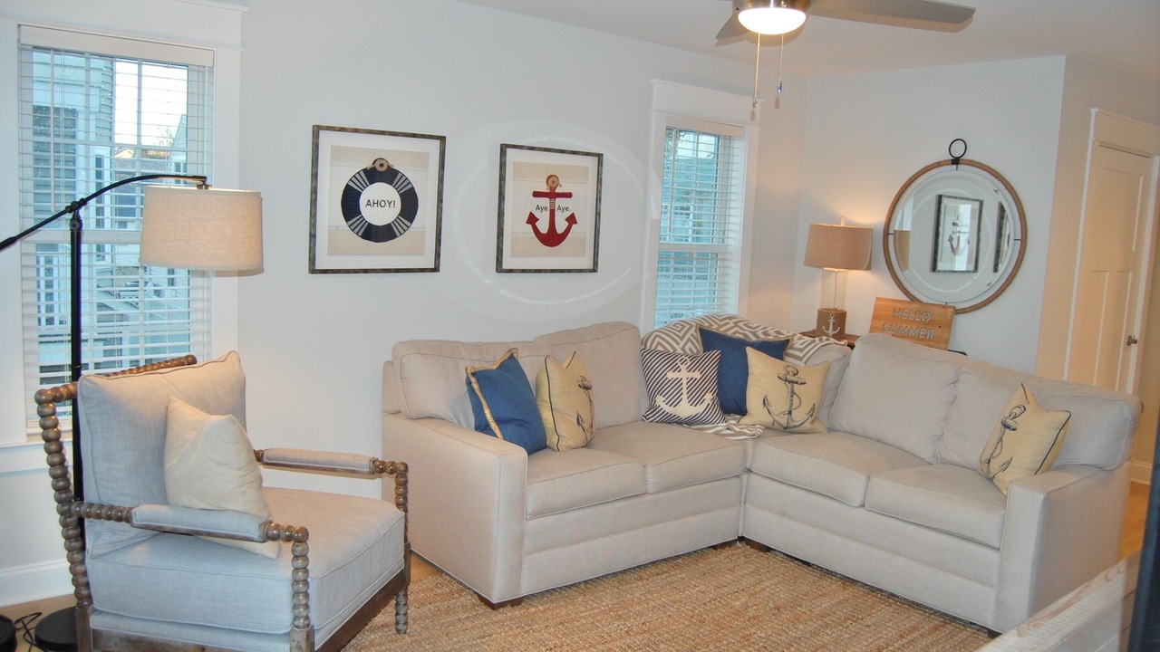Photo of Livingroom in Beach Haven Gardens