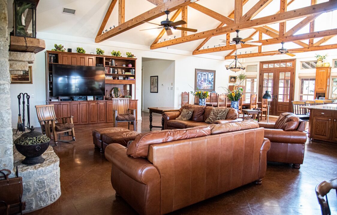 Photo of Livingroom in Ennis