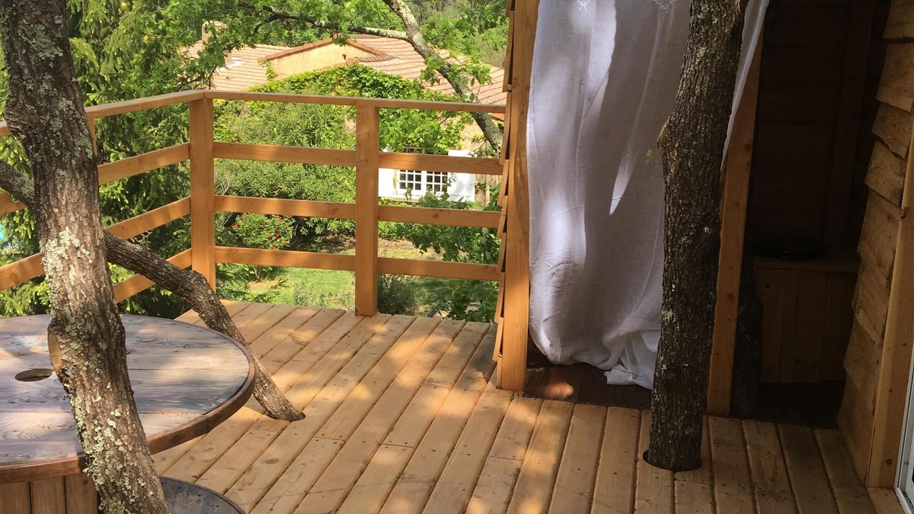 Photo of Patio Balcony in Les Assions