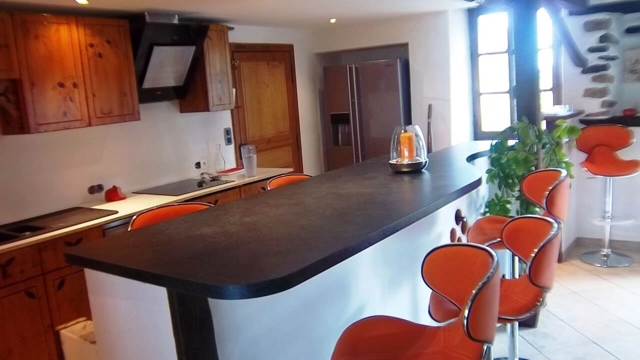 Photo of Kitchen in Segre-en-Anjou-Bleu