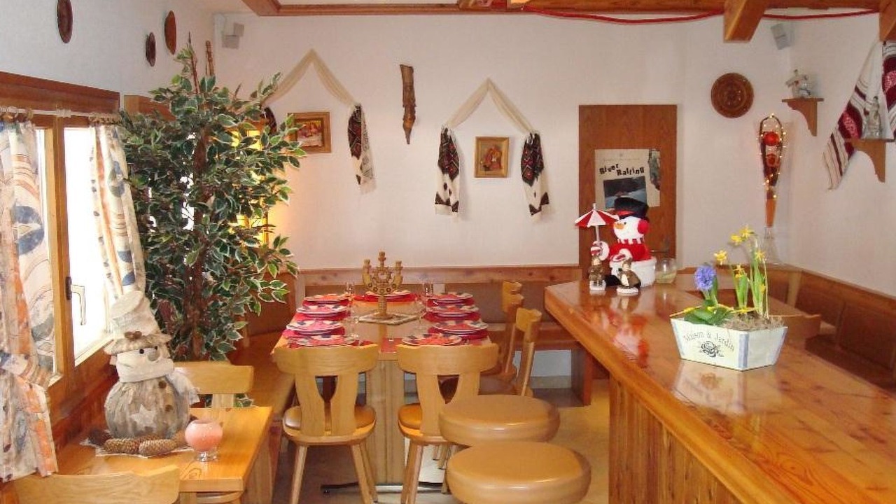 Photo of Bedroom in Saas-Balen