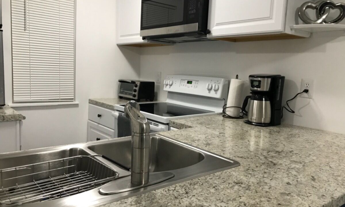 Photo of Kitchen in Downtown Niagara Falls