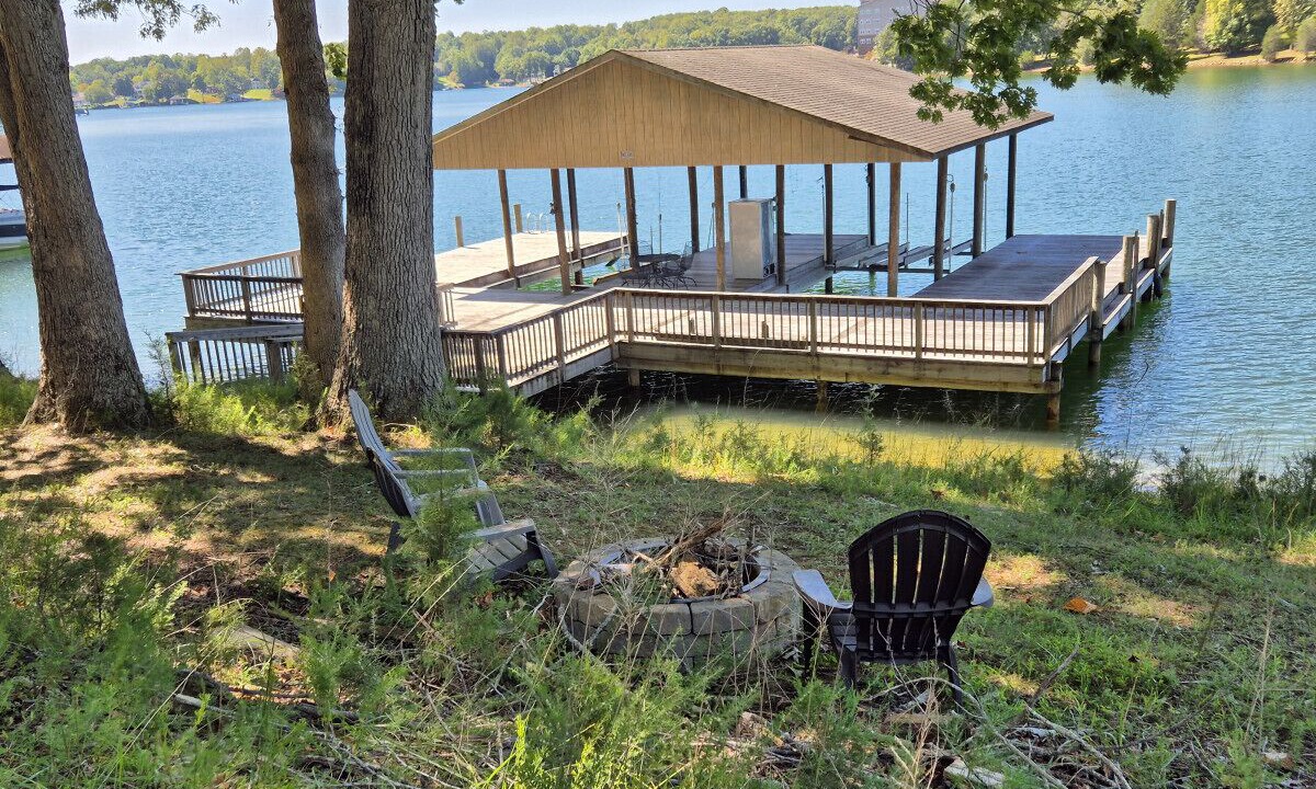 Photo of Outdoor in Huddleston