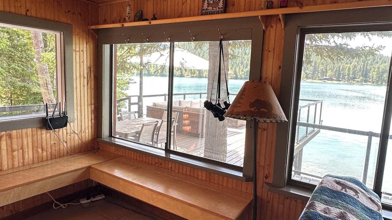 Photo of Bedroom in West Glacier