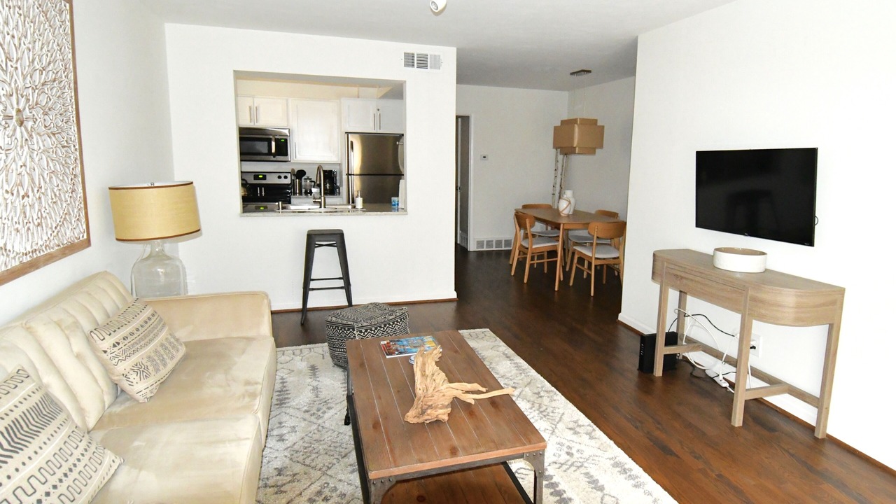 Photo of Livingroom in Oak Lawn