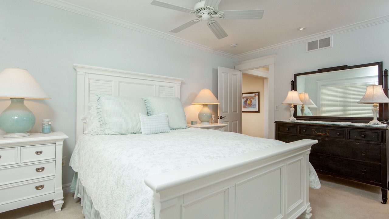 Photo of Bedroom in South Haven