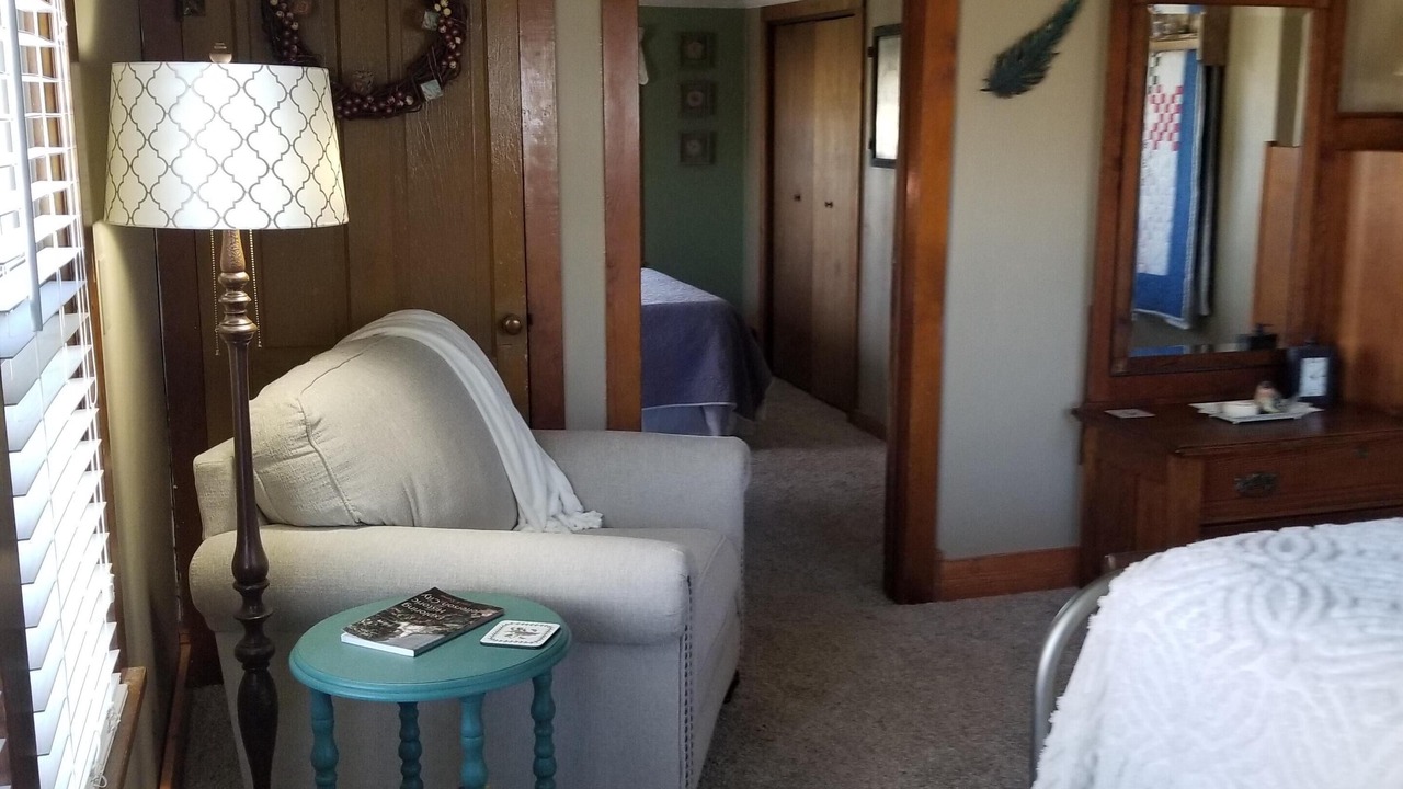 Photo of Bedroom in Holts Summit