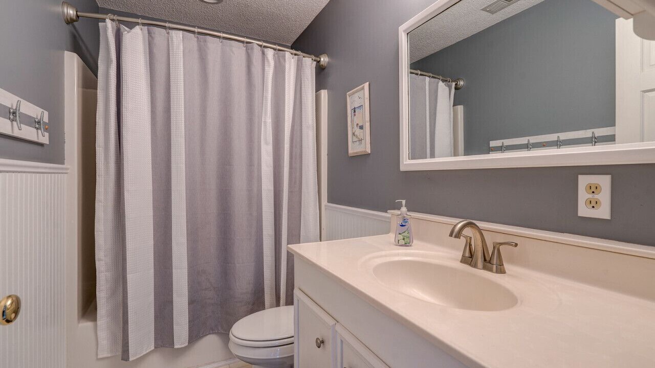 Photo of Bathroom in Moneta