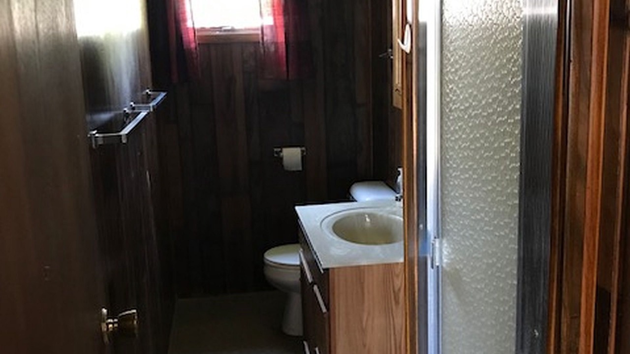 Photo of Bathroom in Barbeau