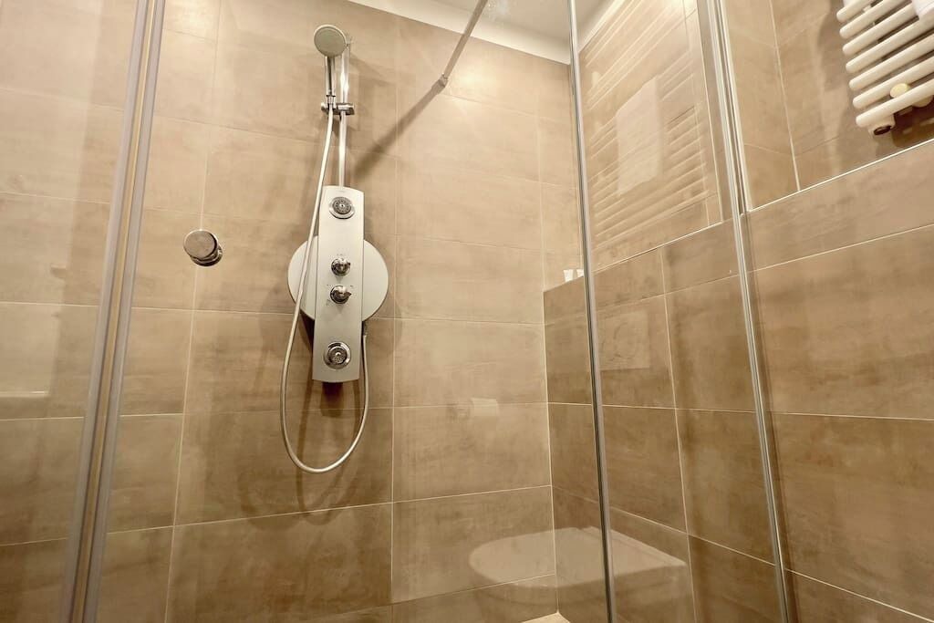 Photo of Others in Enfants-Rouges