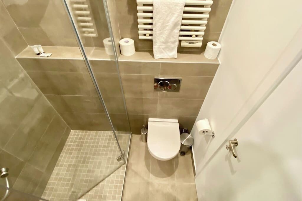 Photo of Others in Enfants-Rouges