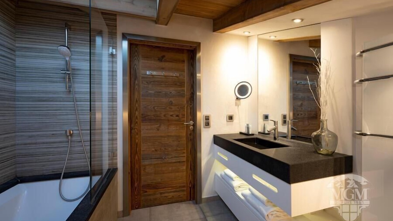 Photo of Bathroom in Chamonix City Centre