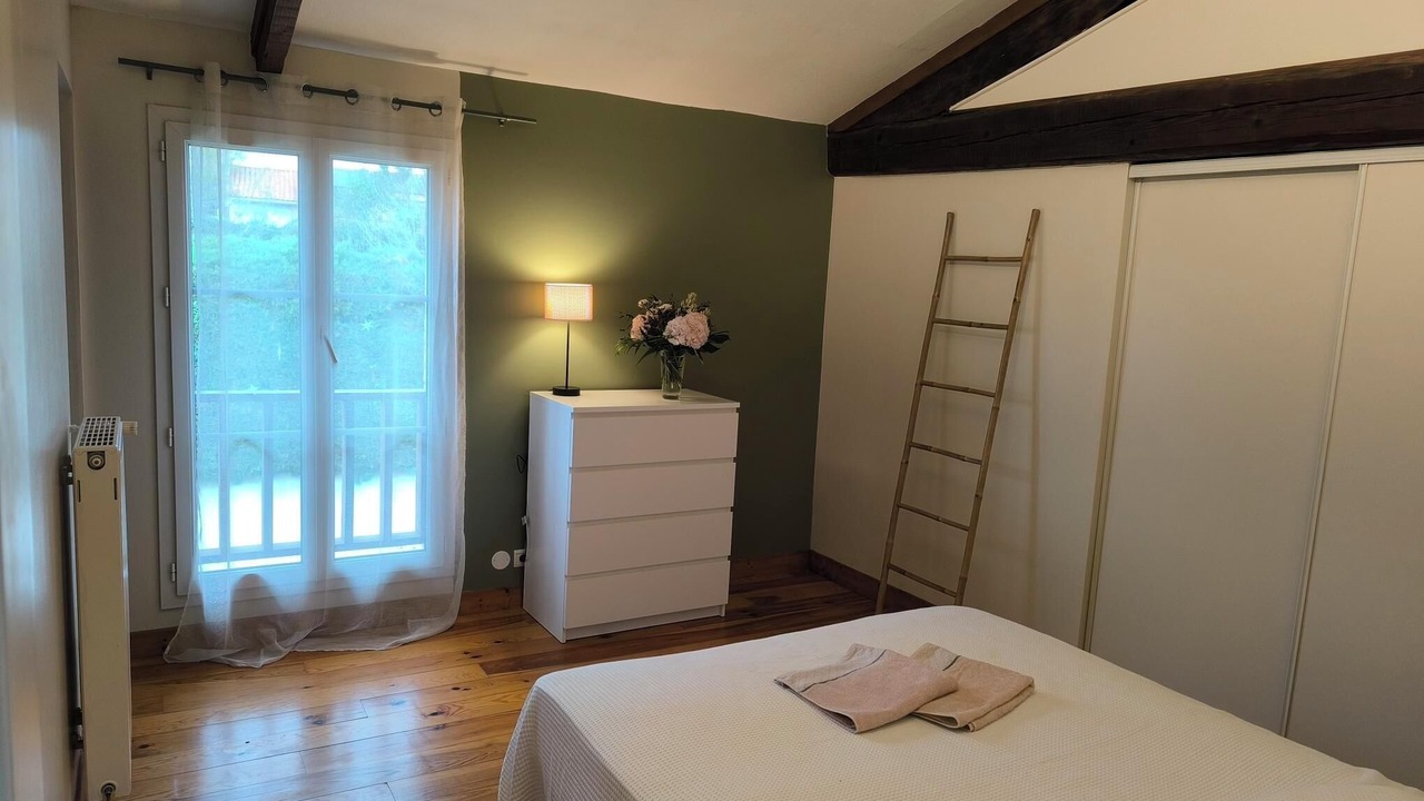 Photo of Bedroom in Pechbonnieu