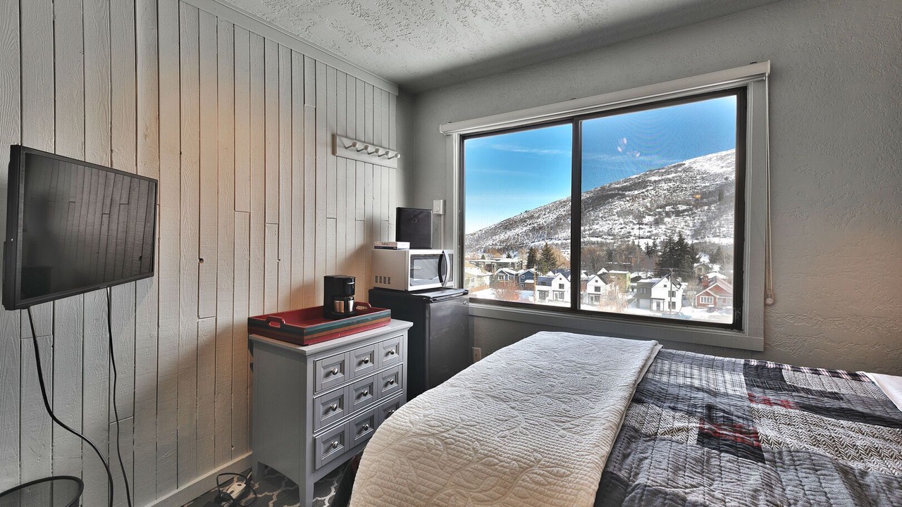 Photo of Bedroom in North Park City