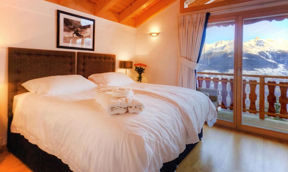 Photo of Bedroom in Vex