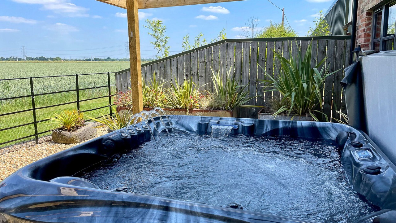 Photo of Outdoor in East Drayton