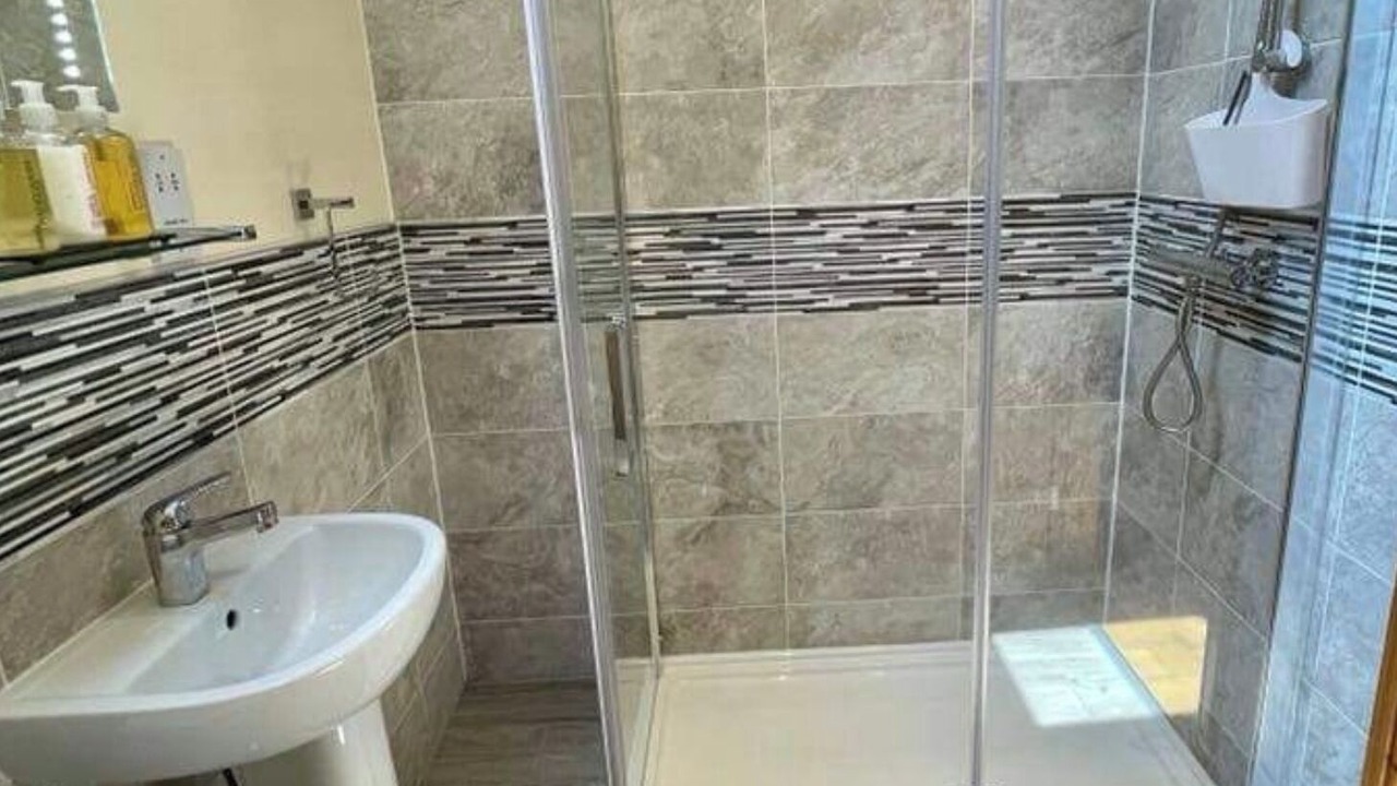 Photo of Bathroom in East Drayton