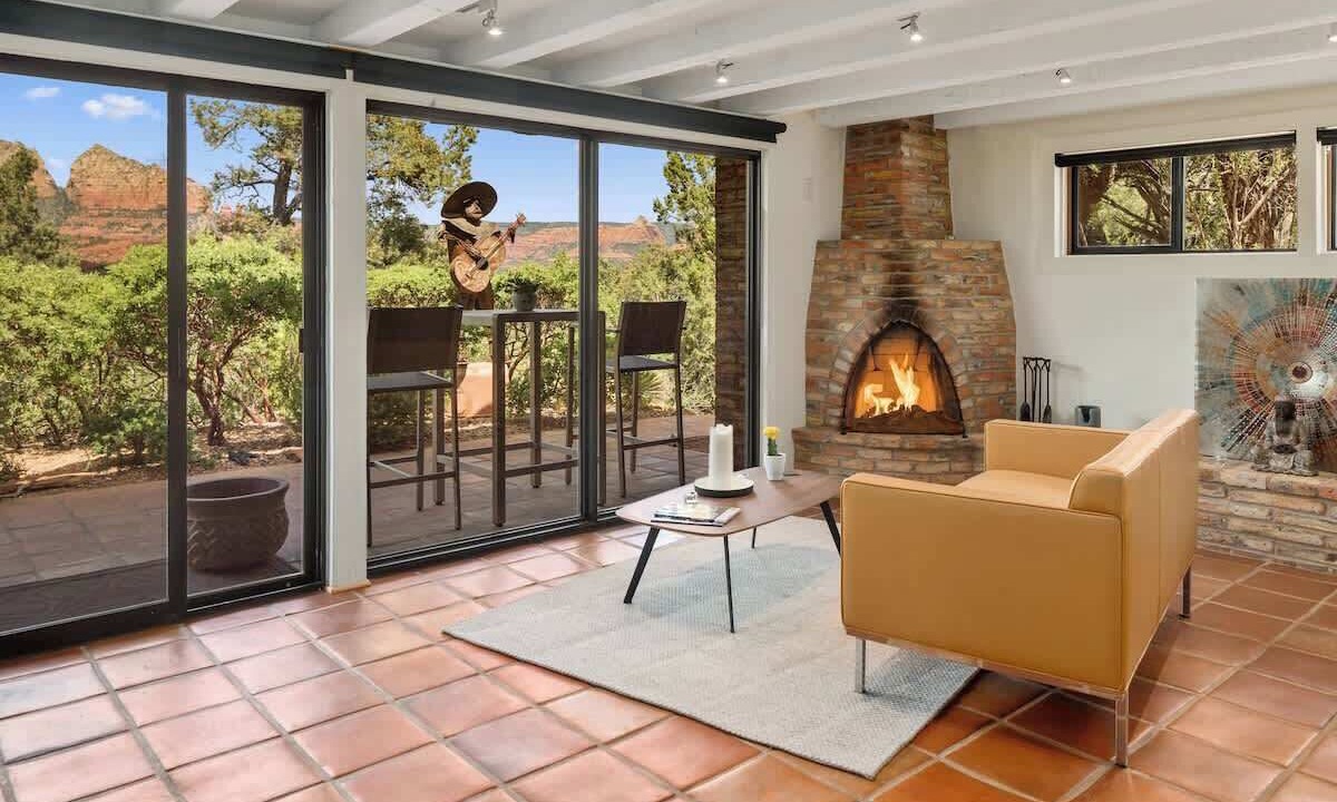 Photo of Livingroom in West Sedona