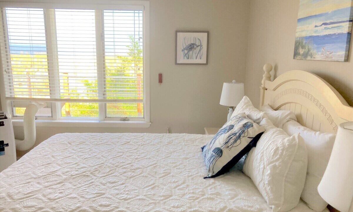 Photo of Bedroom in Broadkill Beach
