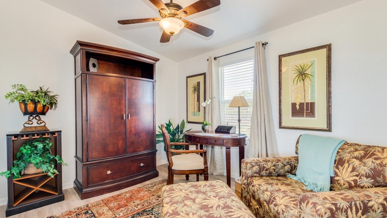 Photo of Livingroom in Maricopa