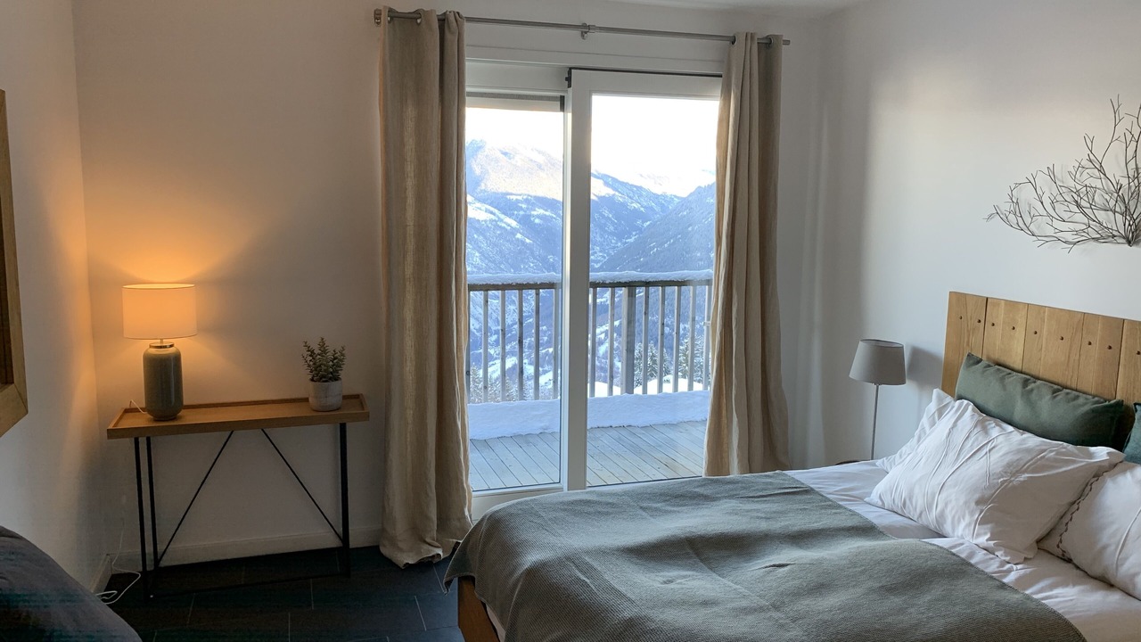 Photo of Bedroom in Vex