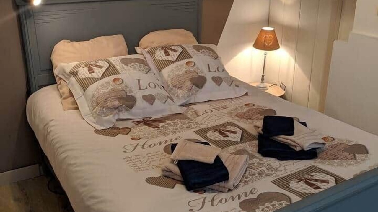 Photo of Bedroom in Blois