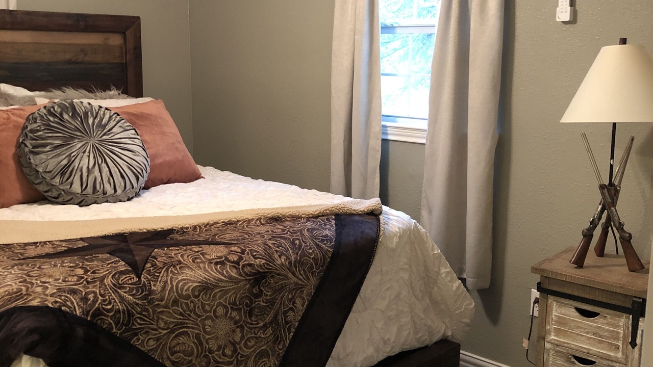 Photo of Bedroom in Gordonville