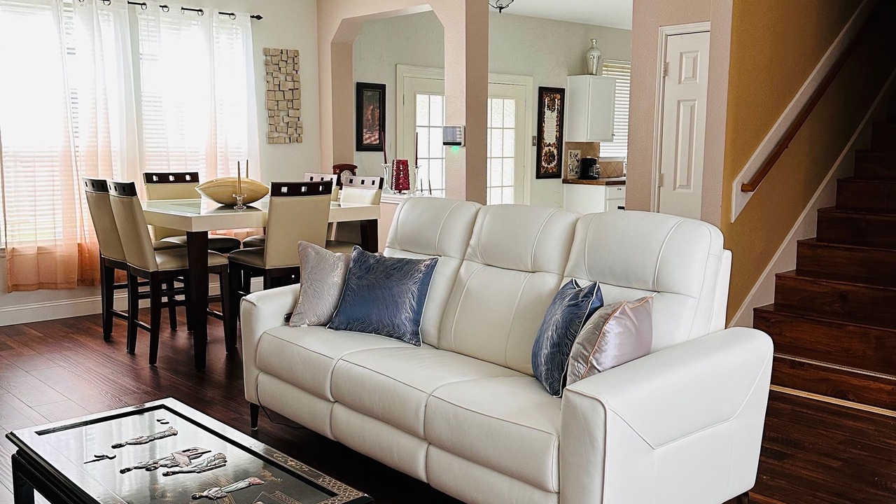Photo of Livingroom in Tomball