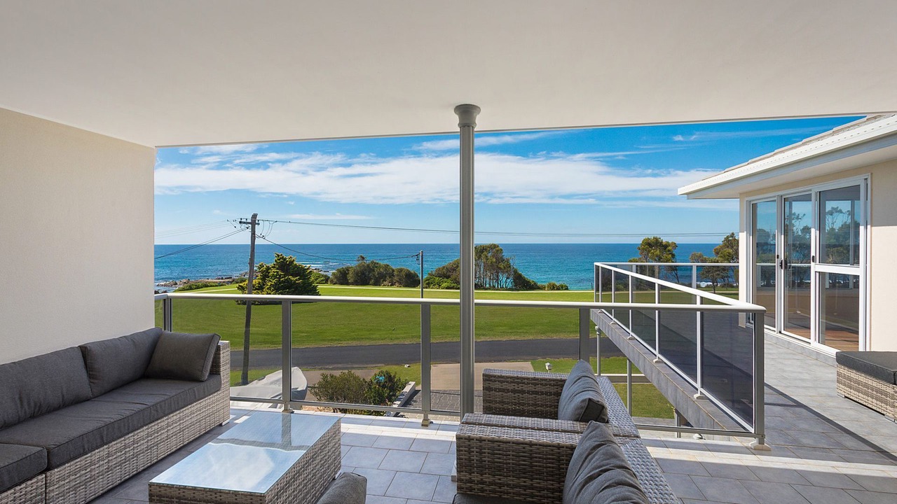 Photo of Patio Balcony in Dalmeny