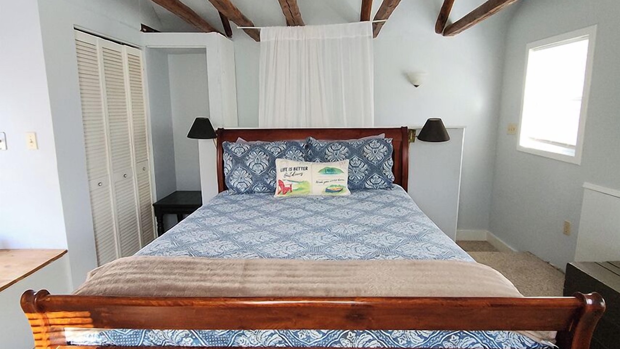 Photo of Bedroom in New Market
