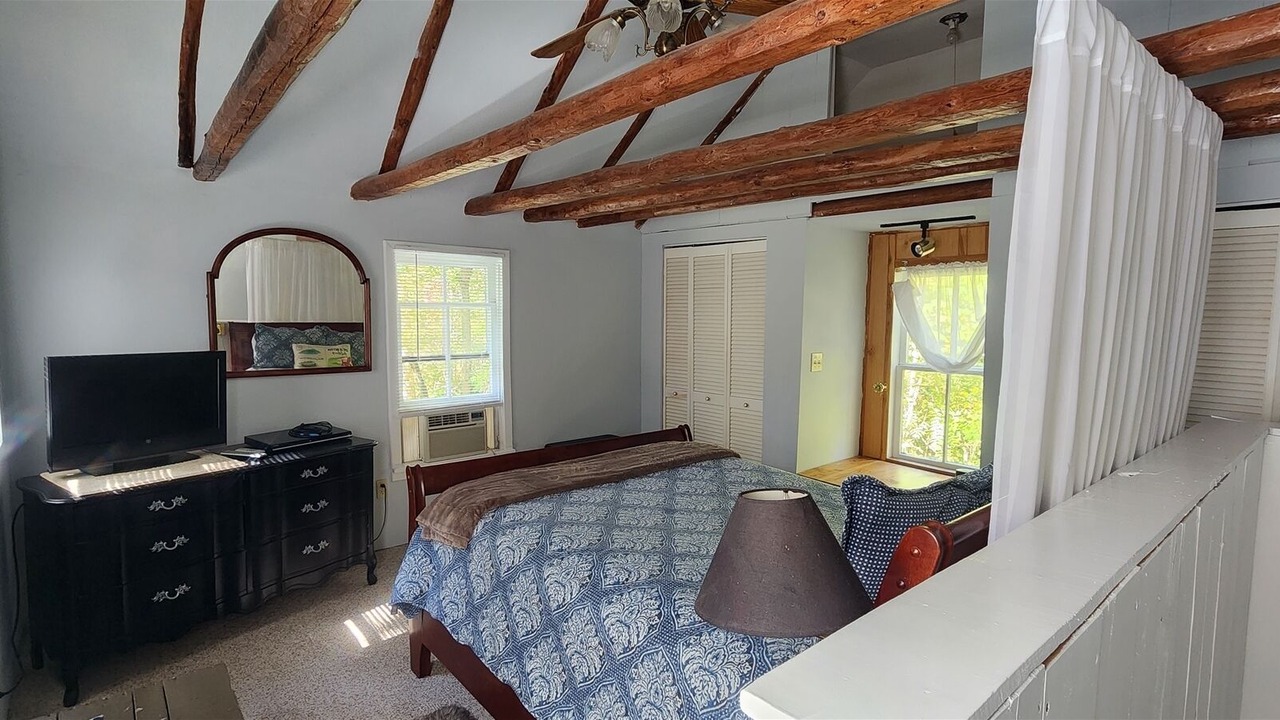 Photo of Bedroom in New Market