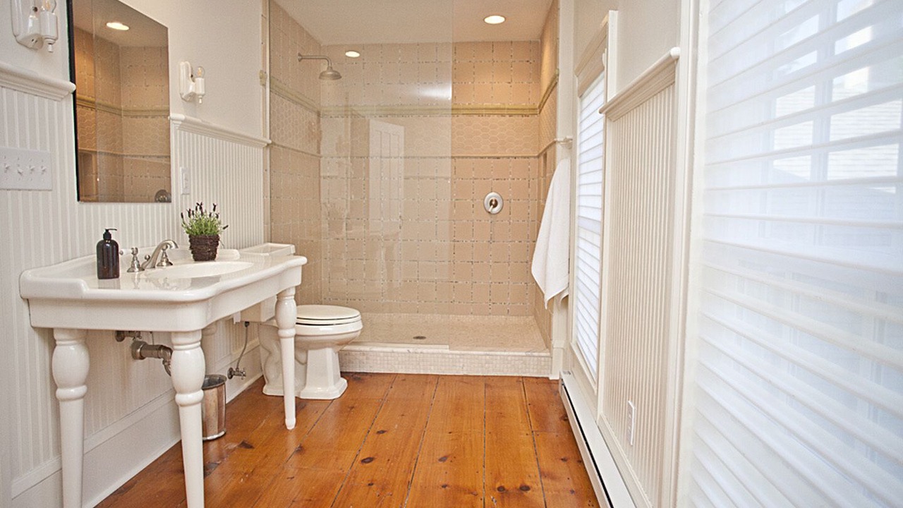 Photo of Bathroom in Cazenovia