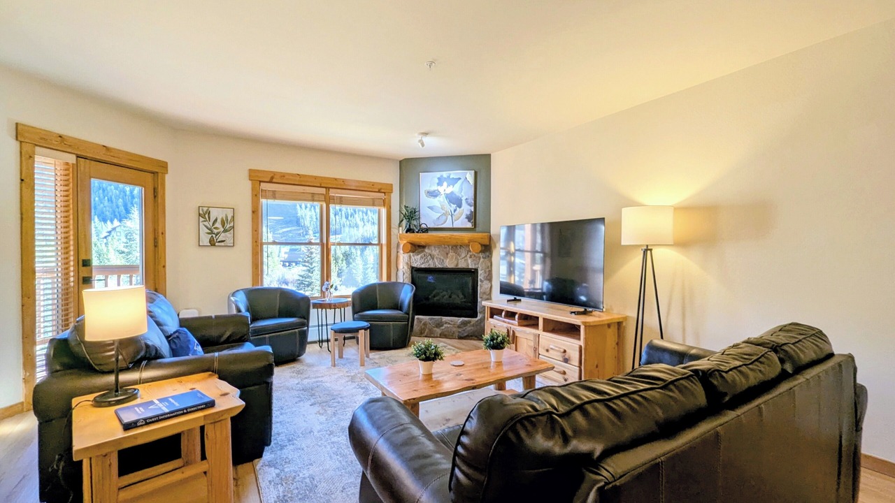 Photo of Bedroom in Mountain House
