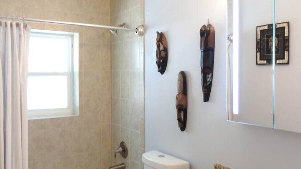 Photo of Bathroom in College Park