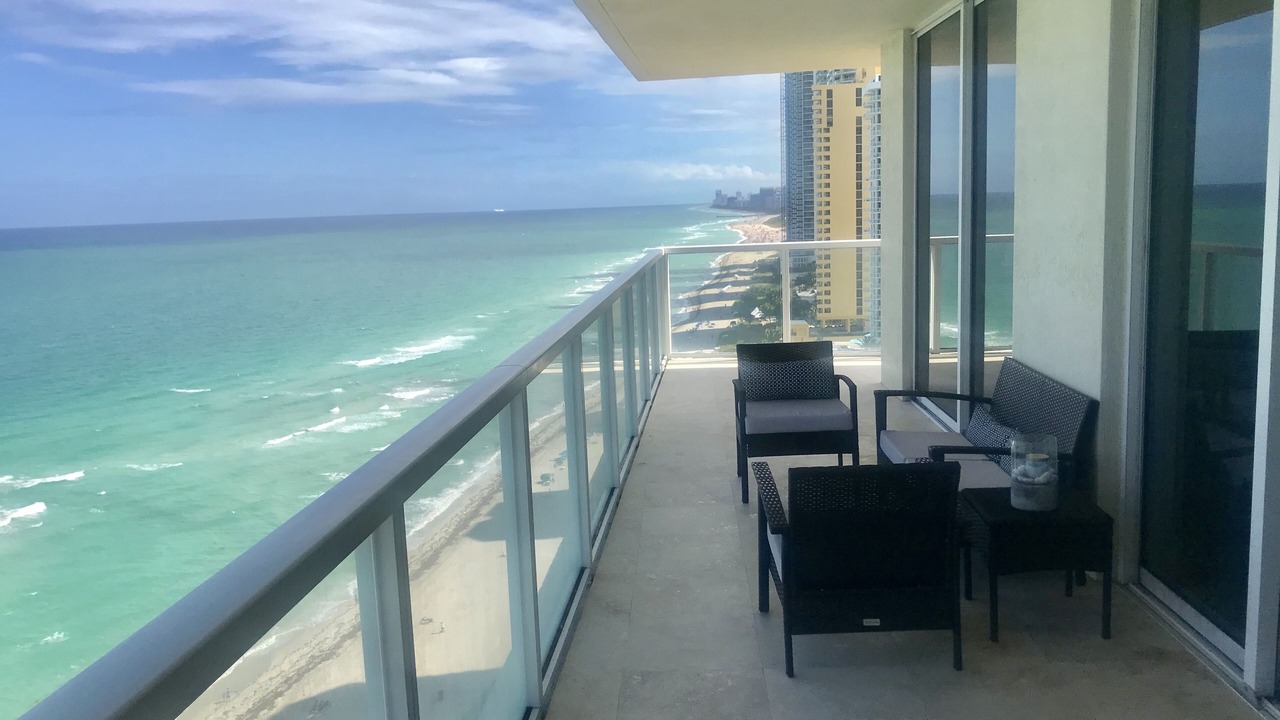 Photo of Patio Balcony in Sunny Isles Beach