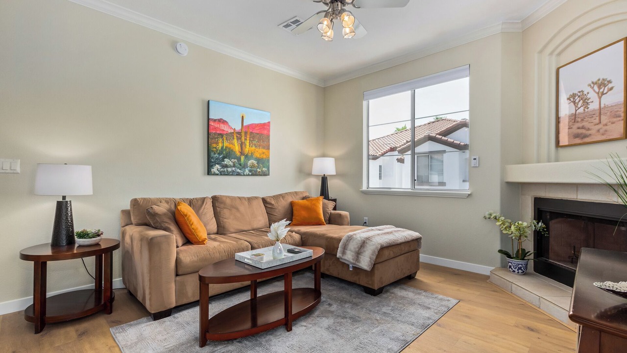 Photo of Livingroom in Security Acres