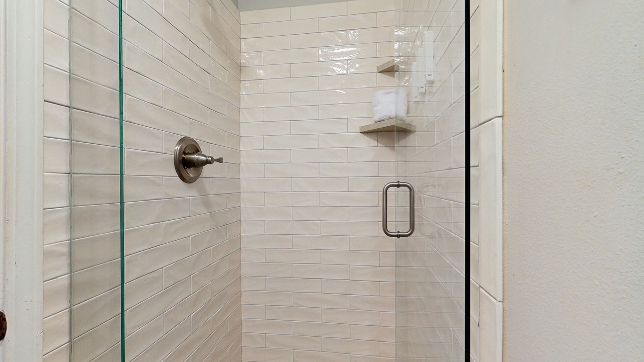 Photo of Bathroom in Gulf Trace