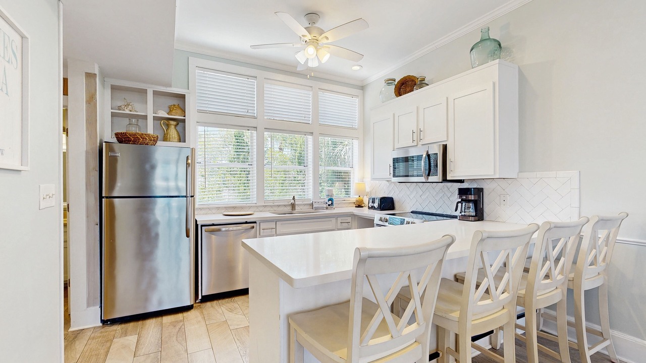Photo of Kitchen in Gulf Trace