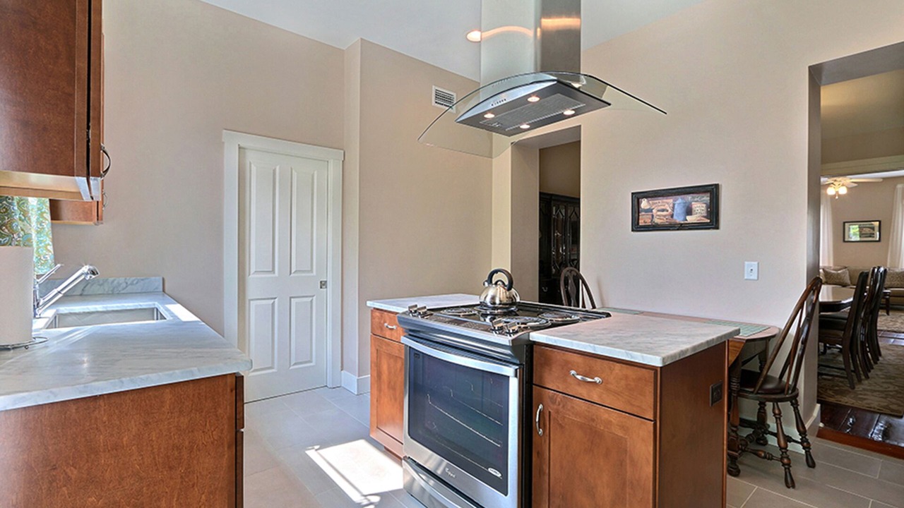 Photo of Kitchen in Savannah Victorian District