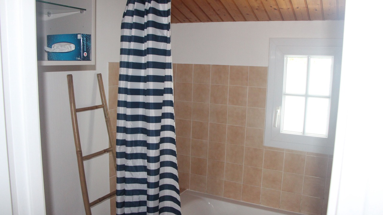 Photo of Bathroom in Noirmoutier-en-l'Ile