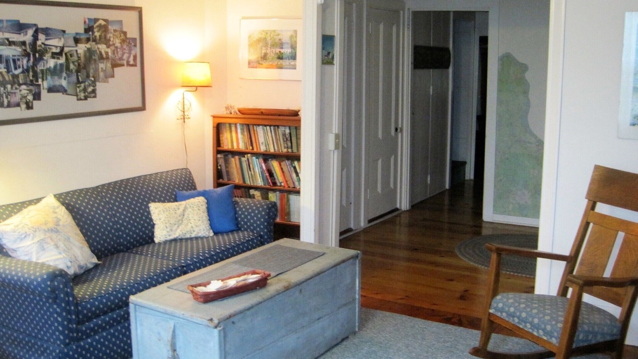 Photo of Bedroom in West Brewster