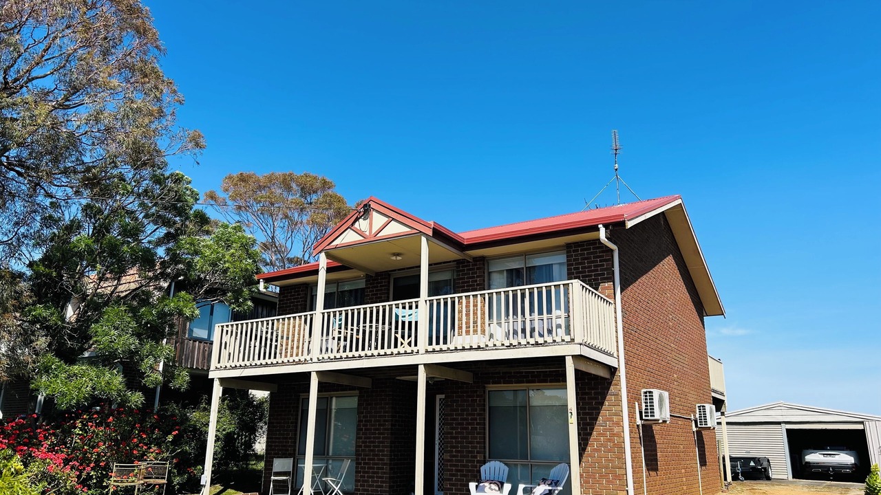 Photo of Outdoor in Coronet Bay