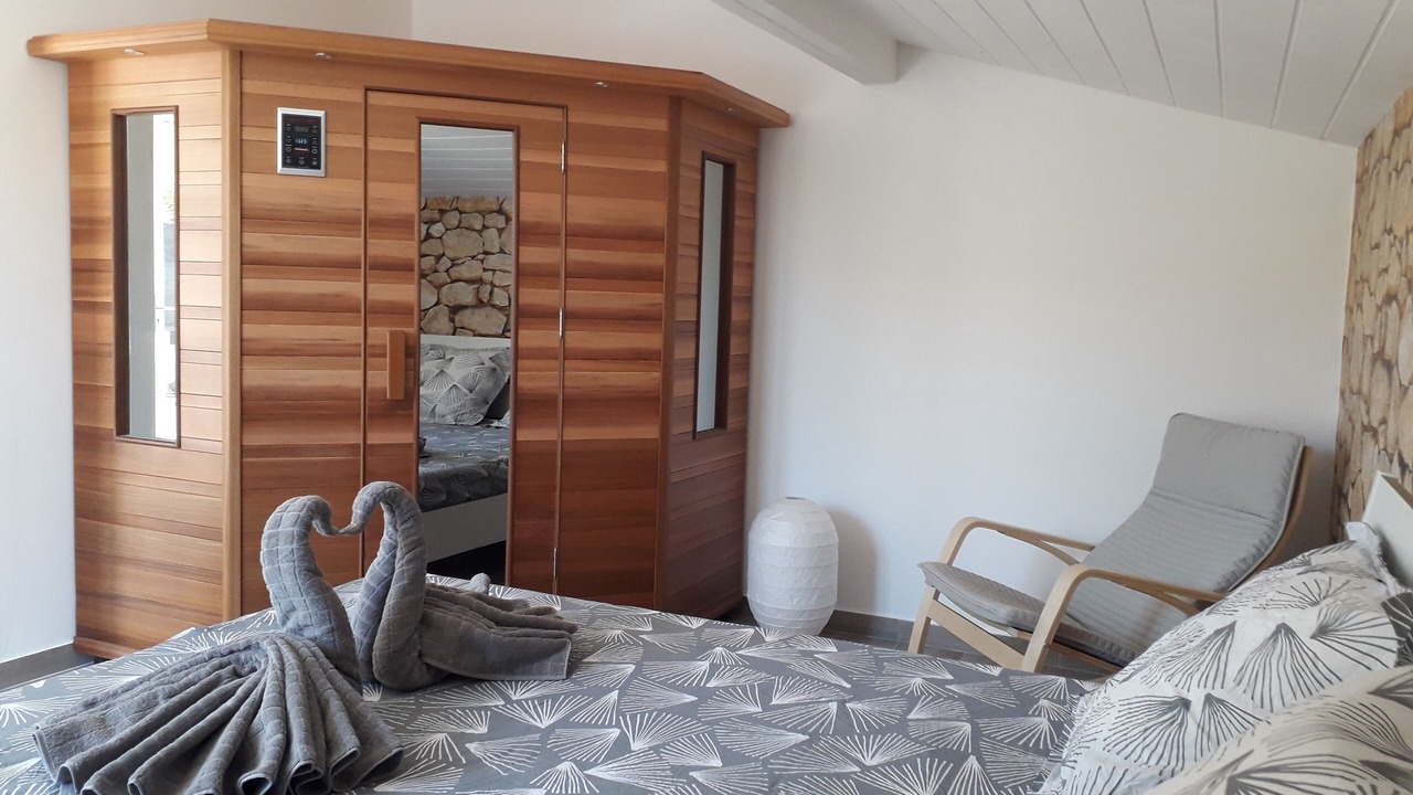 Photo of Bedroom in Vic-la-Gardiole