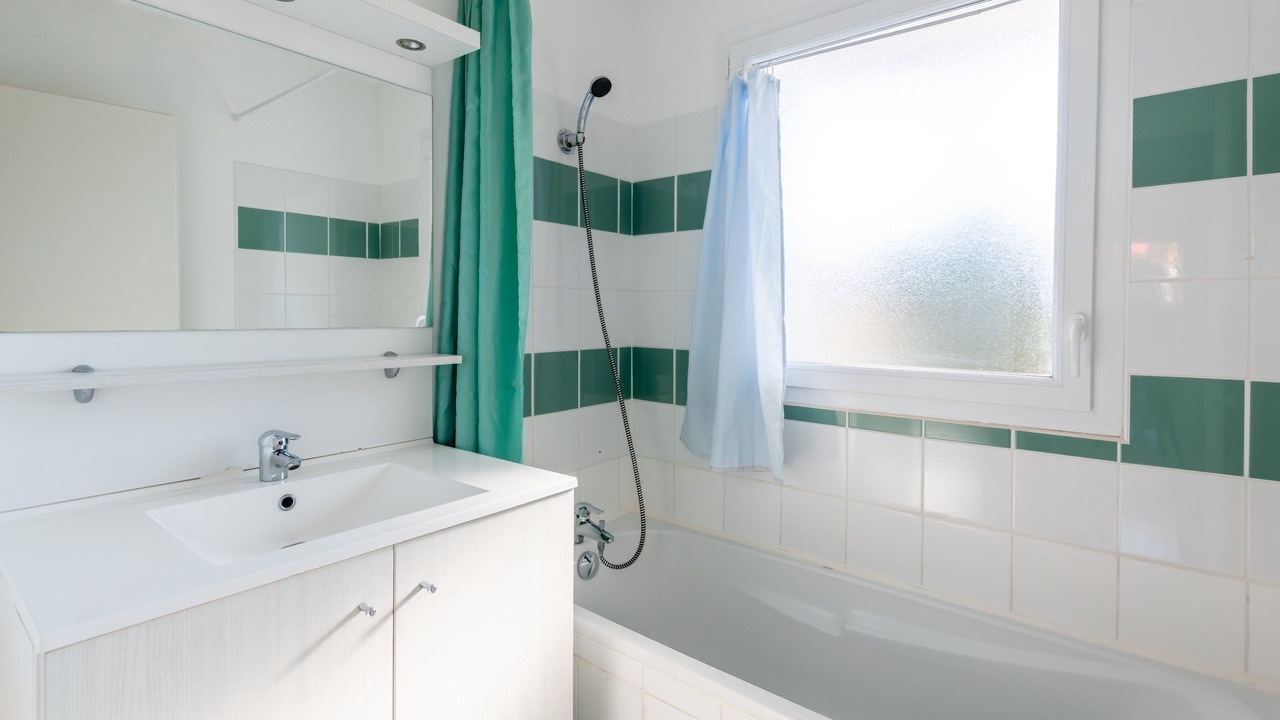 Photo of Bathroom in Parentis-en-Born